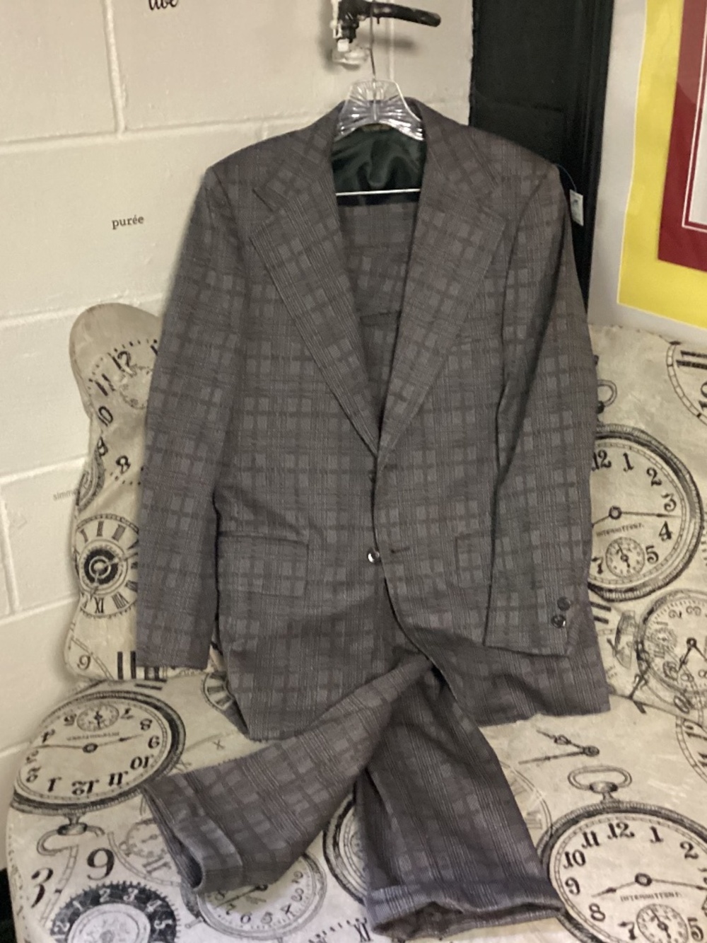 MENS  PENNYS. TOWNE CRAFT.   suit.   See all descriptions.